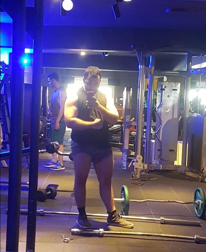 Girls, are girls like muscular mens?