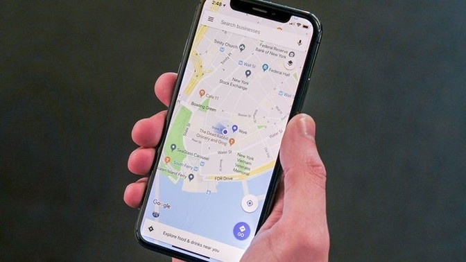 How can track someone's phone?