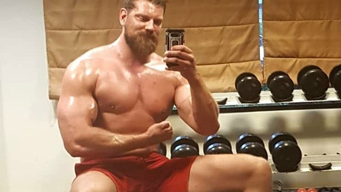 Girls, Would you date a a giant bodybuilder?