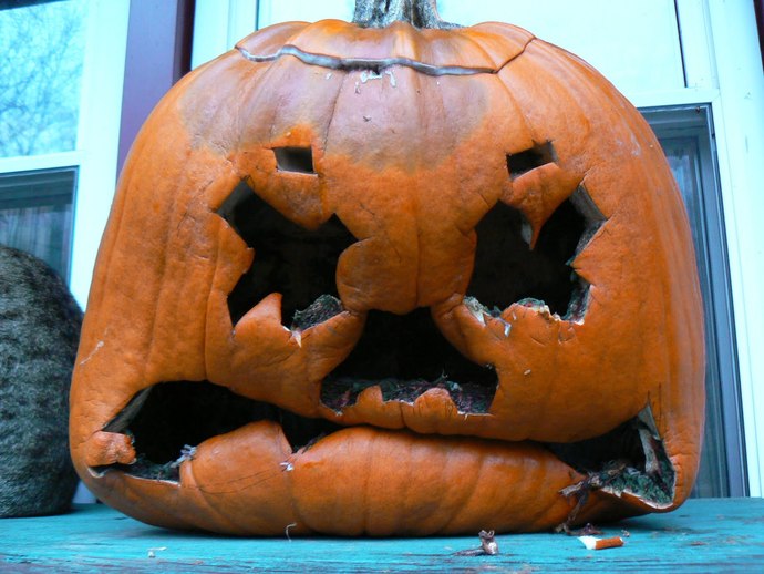 How do you decorate your Jack o Lanterns?