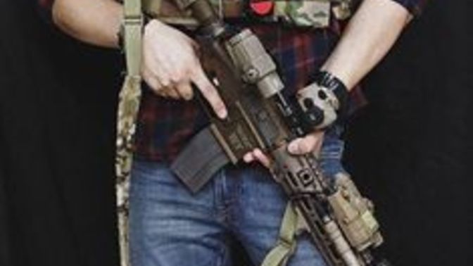 Guns. Whats your home defence weapon or whats on your wish list?