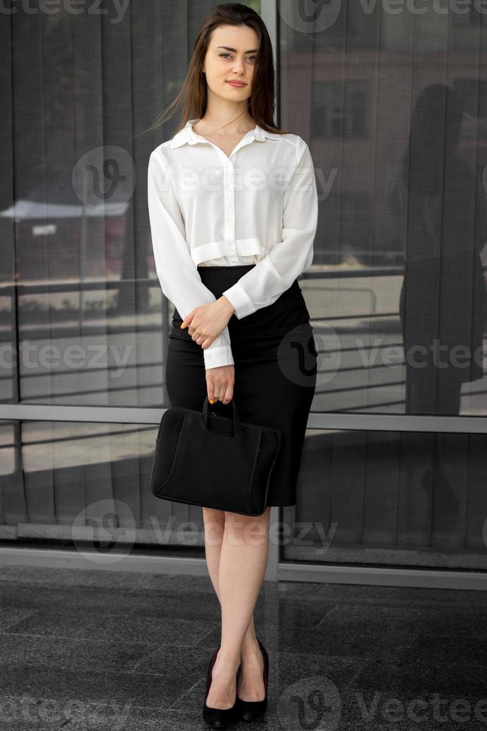 Like looking up a womens skirt?