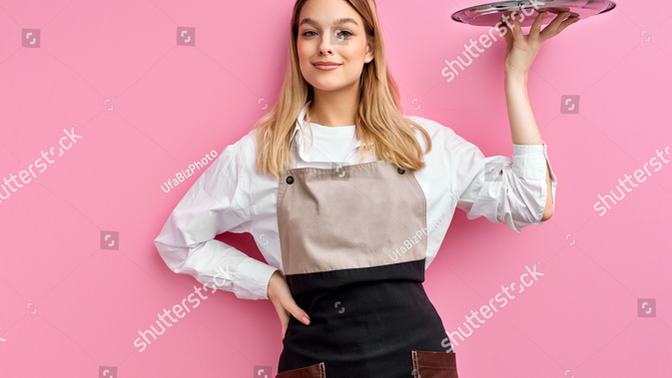 Are waitresses in California earn good money?