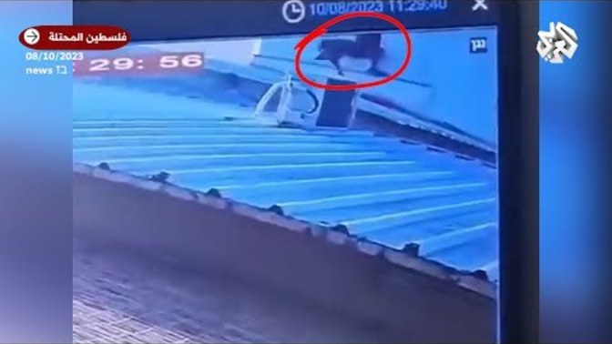 Hamas let people run only kill Soldiers watch this.. if they are Terrorists them why they didn't kill women?