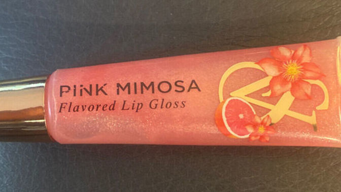 Girls, would you date a guy that wore lip gloss?