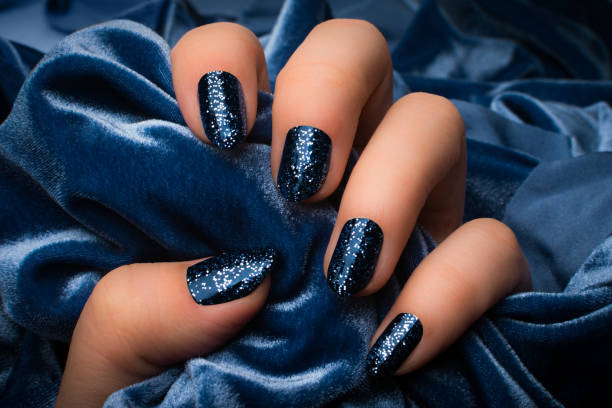 What color nails do you like on a woman?
