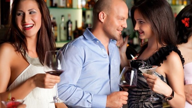Do people still do pickup lines? If so, what’s your best pickup line?