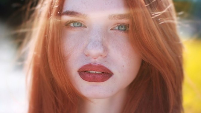 What is something that stands out to you in the opposite gender?