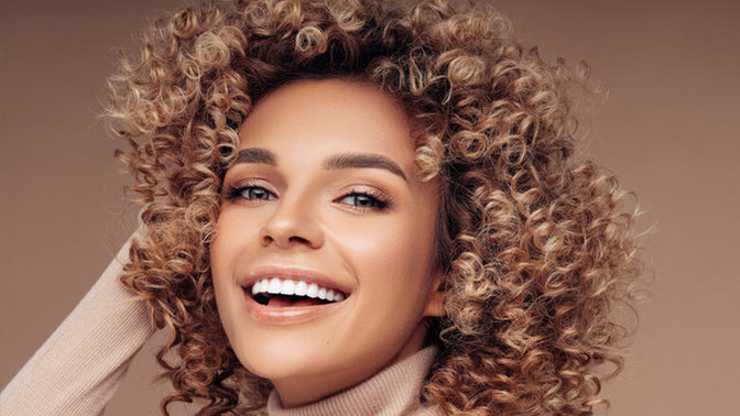 True or false: a beautiful woman will never struggle in society?