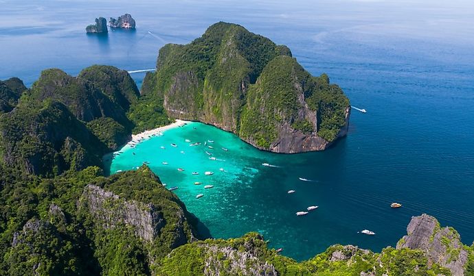 What type of large natural body of water do you like most?