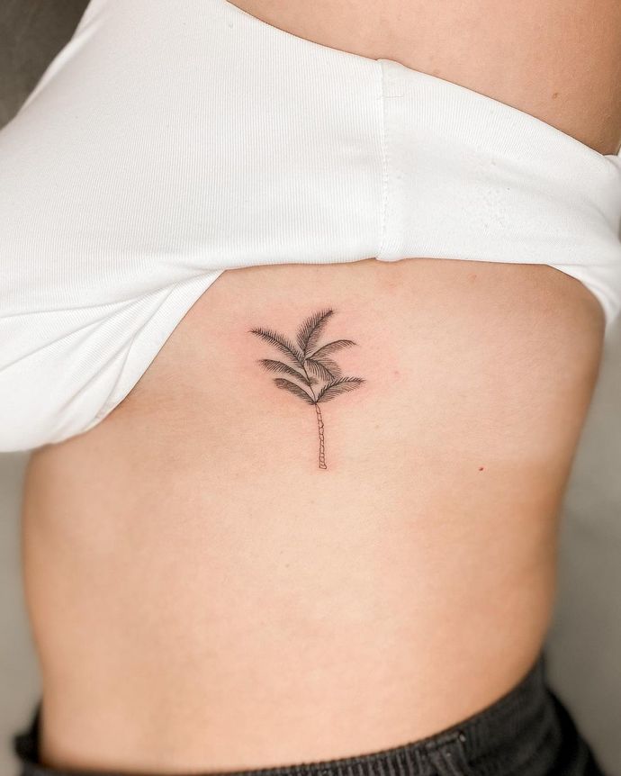Do you have a side rib tattoo or not?