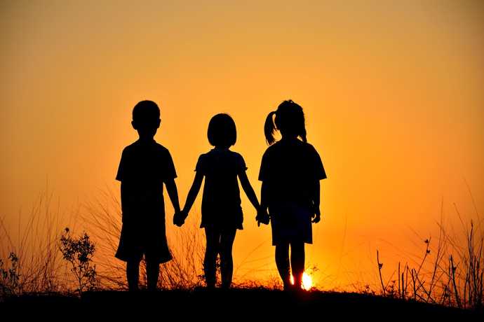 Do you have many friends of the other gender?