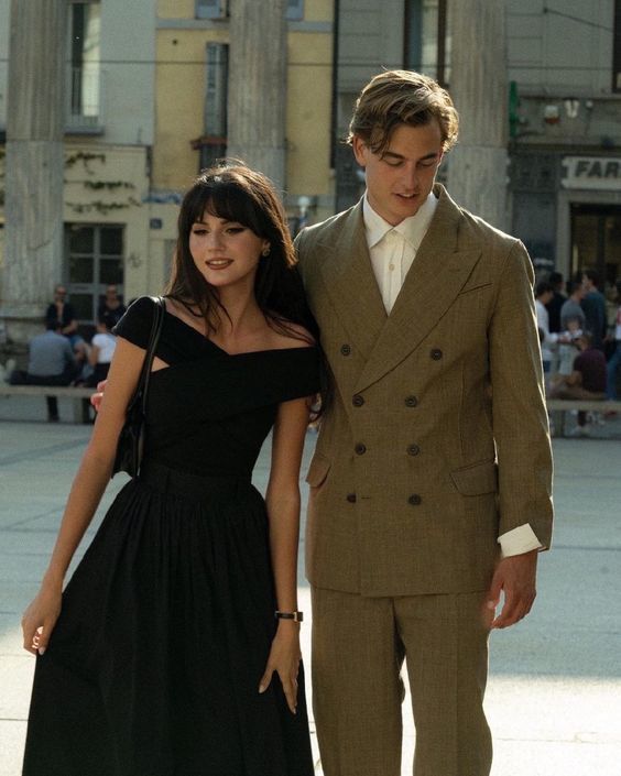 What are the potential outcomes or dynamics involved when considering a non-monogamous relationship with my girlfriend that includes another man?