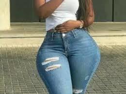 Do guys prefer women with big hips or small hips?