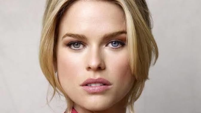 Wouldn't this woman be the definition of perfection?