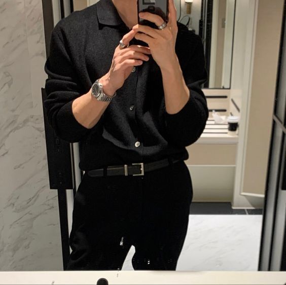 Ideally, what outfits do you like to see on a person of the opposite sex?