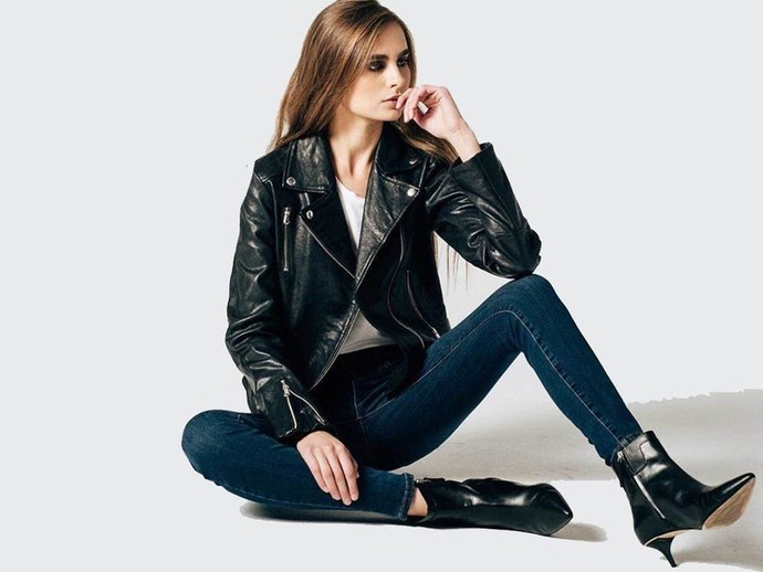 Ideally, what outfits do you like to see on a person of the opposite sex?