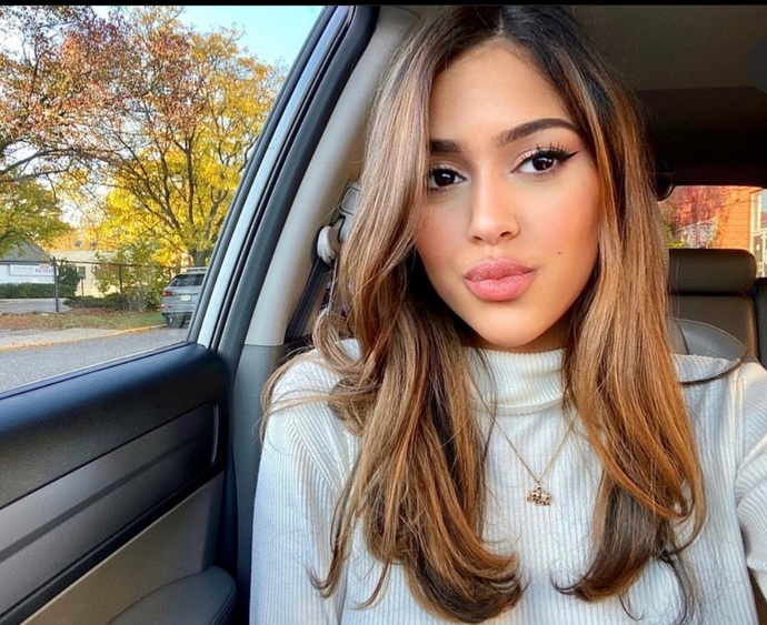 Ideally, what outfits do you like to see on a person of the opposite sex?