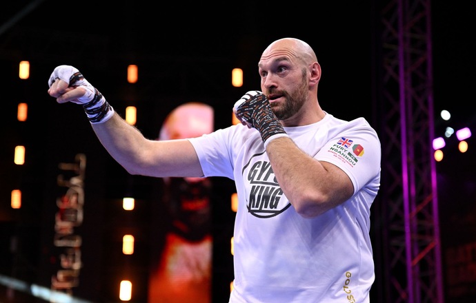 Does anyone else NOT buy Tyson Fury as a tough guy?