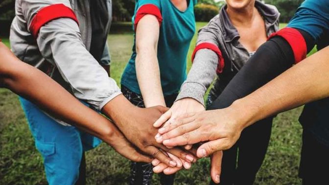 Do you associate with mainstream or popular friends?
