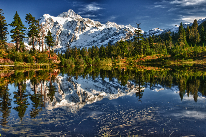 Which mountain view is prettier?