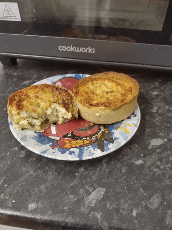 What do you think of my homemade mac and cheese 🧀 pies🥧?