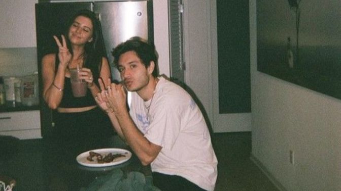 What's it like to be in both a romantic and a queer platonic relationship at the same time?