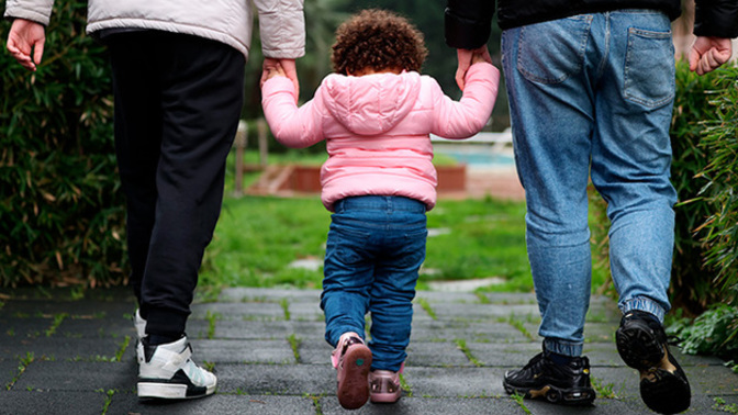 Would you date somebody that has kids from a previous relationship?