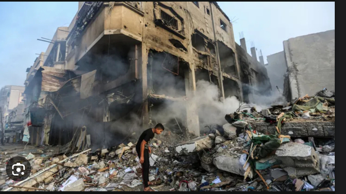 Why do people think Israel vs Hamas is either or?