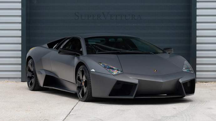 Which of these super/hyper cars from the 1990s-2009 is your favorite?