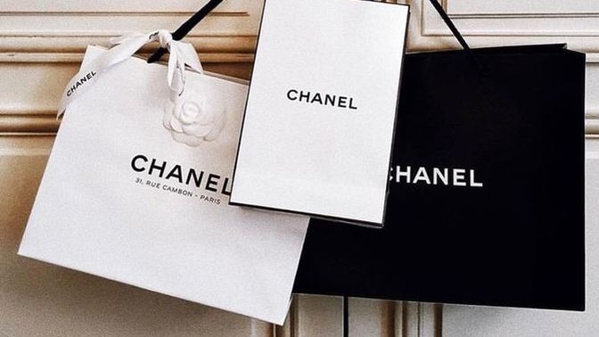 👠 what's the most expensive clothing item that you've ever owned in your life💸?