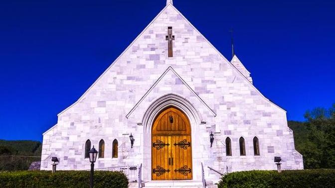 Why do some people believe that Catholics aren't Christian?