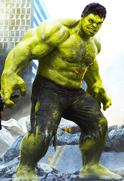 Who wins in a fight between the Hulk (2003), the Hulk (2008), and the Hulk (2012)?