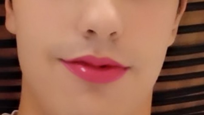 Girls, My girlfriend made me up, what do you think of the makeup she did on me?