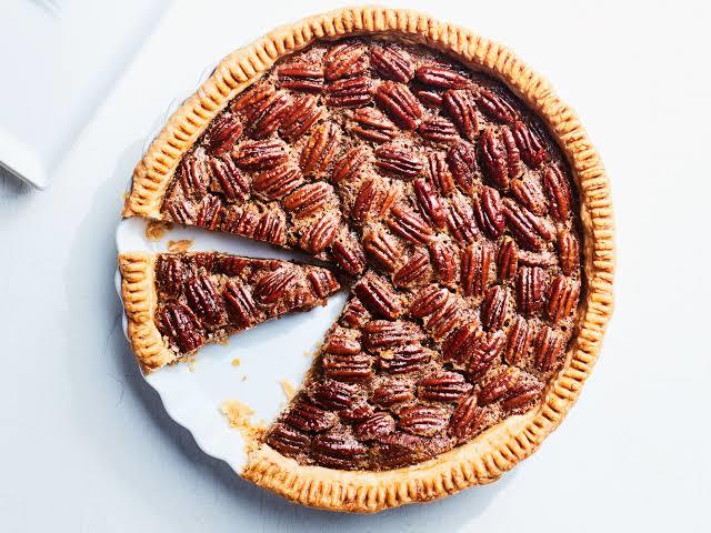 Pumpkin pie or pecan pie. Which one gets your vote?