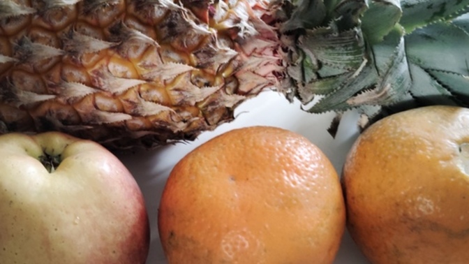 Do you like pineapple🍍 orange🟠 and apple🍎?