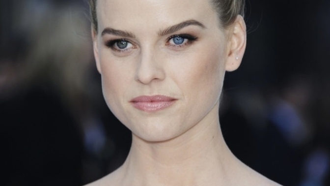 Do you find heterochromia attractive?