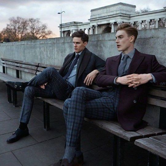 Do women ever observe and wonder when guys sit with their legs open?