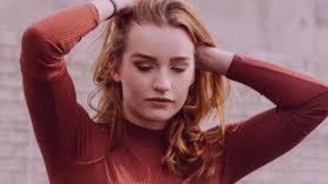 How to stop overthinking in a relationship?