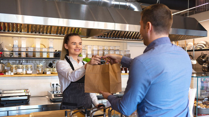 Happy Thanksgiving To All in The USA. Do Any of You Take Home a Doggy Bag from A Restaurant?