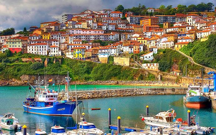 Which country do you find more beautiful?