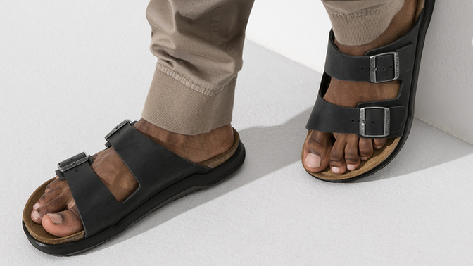 What’s a fashion trend that you never liked?