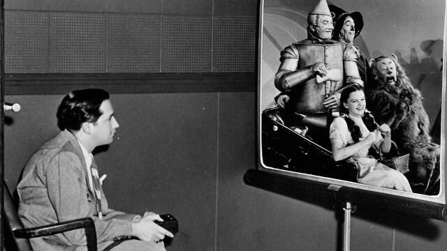 What do you think peoples reactions were like when they went to see The Wizard of Oz first premiered back in 1939?