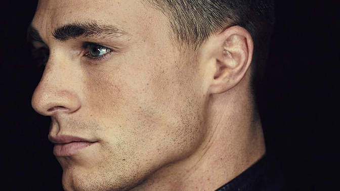 True or false - women are extremely attracted to sharp jaw lines?
