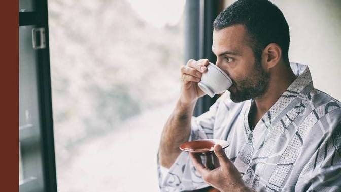 Are men who drink tea seen as feminine?