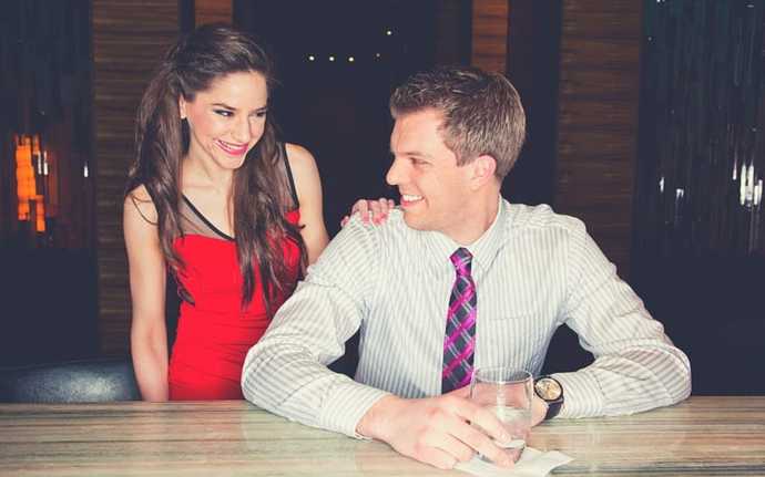 Should Women approach the men? Then the men will take you women on date?