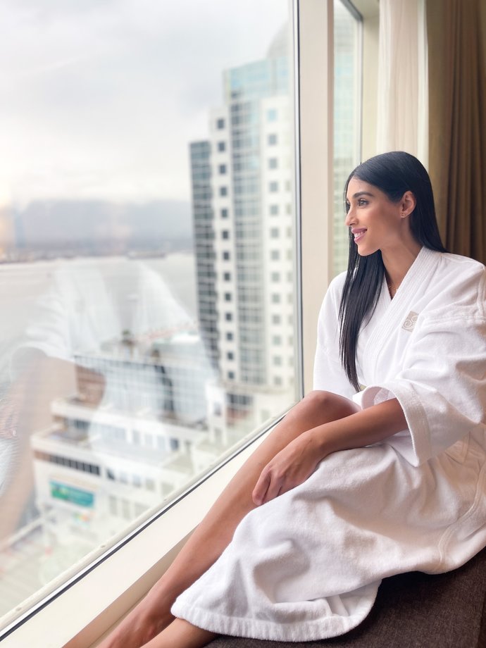 LDR or blond date where would you travel to inorder just ta meet the person of your dreams?