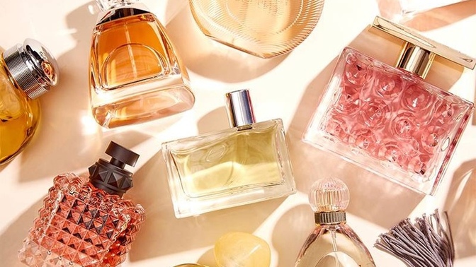 What is your favorite scent on a woman? Why?