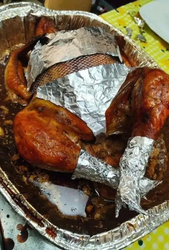 What would you say if your mum did this to the turkey 🦃 at Christmas?