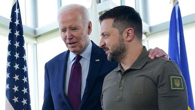 Should the US continue financial and military support for Ukraine?